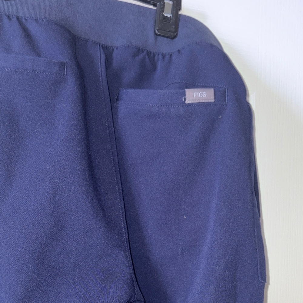 FIGS Navy Blue Pants with Orange Tie - Picture 7 of 10